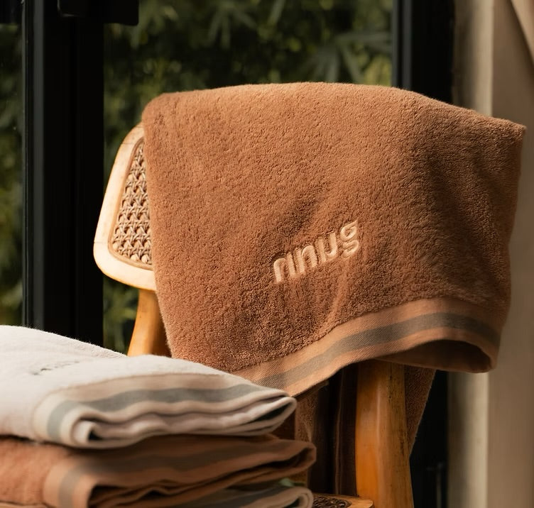 100% Organic Cotton Luxury Bath Towel